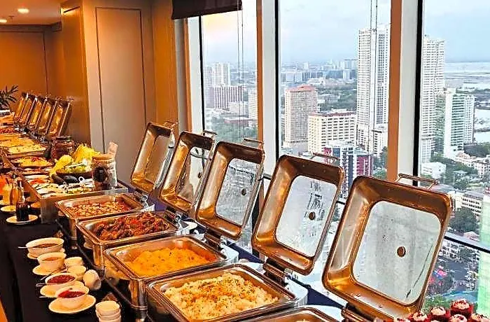 Lyf Malate Hotel 3*