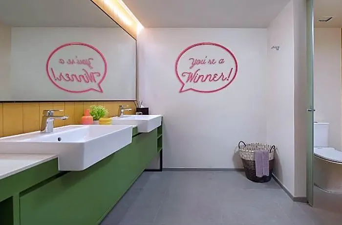 Lyf Malate Hotel 3*