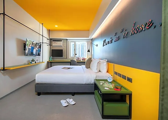 Lyf Malate Hotel 3*