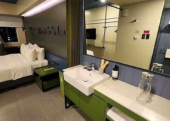 Hotel Lyf Malate