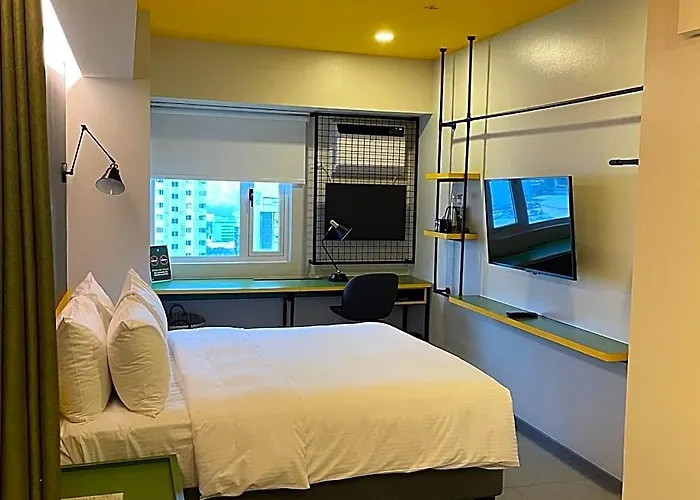 Lyf Malate Hotel